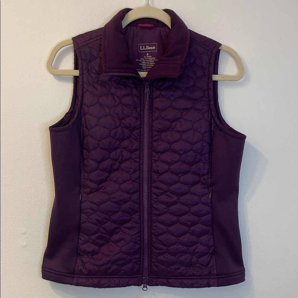 L.L. Bean Purple Quilted Vest Size Small PTP 20”-21” EUC